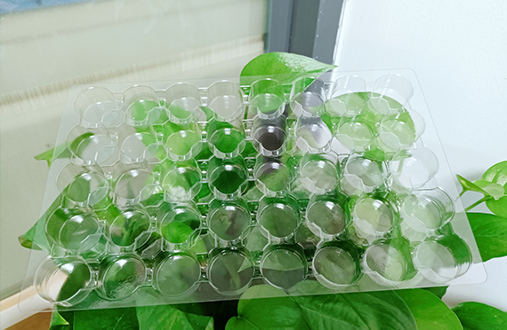 圓柱電池吸(xī)塑托盤